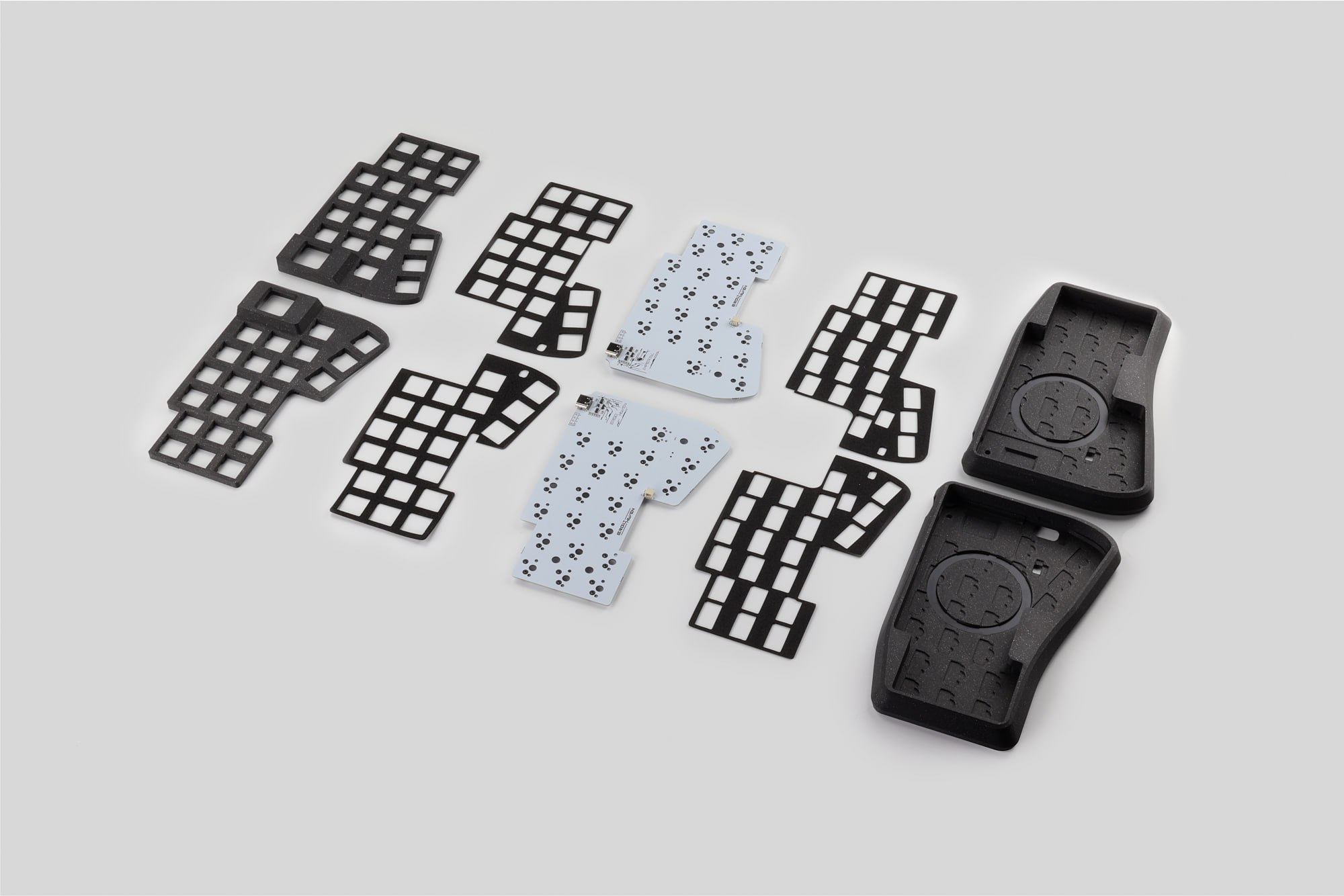 macropad with integrated magnet ring